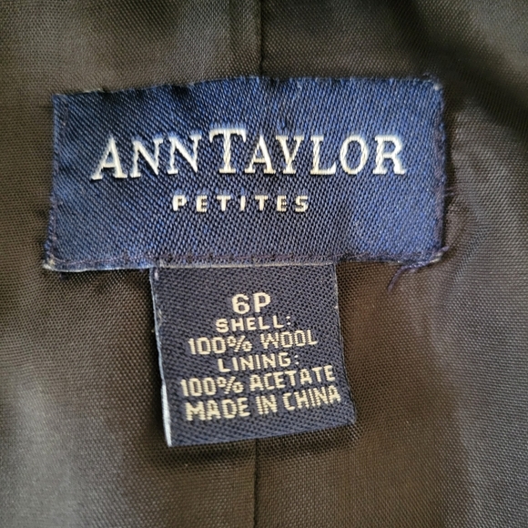 Vintage Ann Taylor Beaded Black Wool Dress Size 6 Petite - Picture 6 of 6